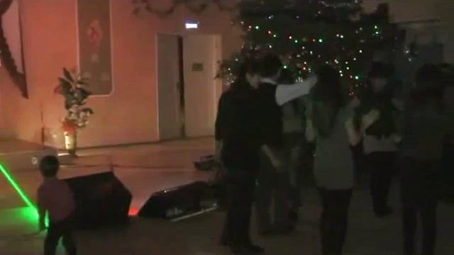 В СТАРОМ ПАРКЕ смотреть онлайн