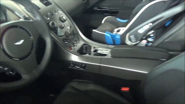 Aston Martin Rapid AMR - Aston Martin Dealer - Stuttgart Airport смотреть онлайн