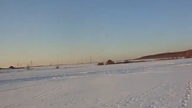 модель самолета ЯК-18т на понтонах зимой смотреть онлайн