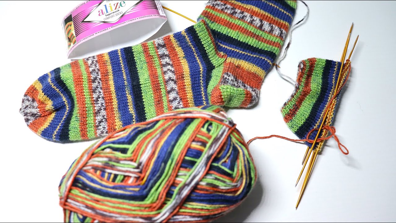 Какой красивый получается рисунок на носочках спицами смотреть онлайн