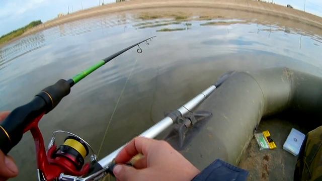 Ловля окуня осенью на водохранилище .Черновское водохранилище смотреть онлайн