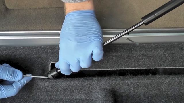 Volvo XC70 V70 Cargo floor Gas Spring Installation смотреть онлайн