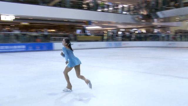 Sony PXW-Z190 Footage 4K 50p without color grading. смотреть онлайн