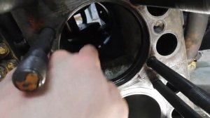 ремонт двигателя зетор 5201, загильзовка, установка поршней