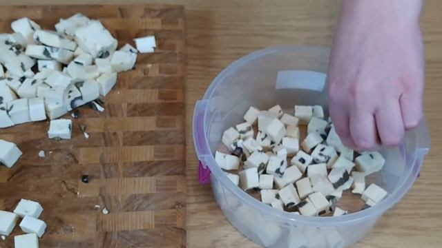 Как хранить БРЫНЗУ в домашних условиях- 4 способа, маринад для брынзы и простой рассол на литр воды смотреть онлайн