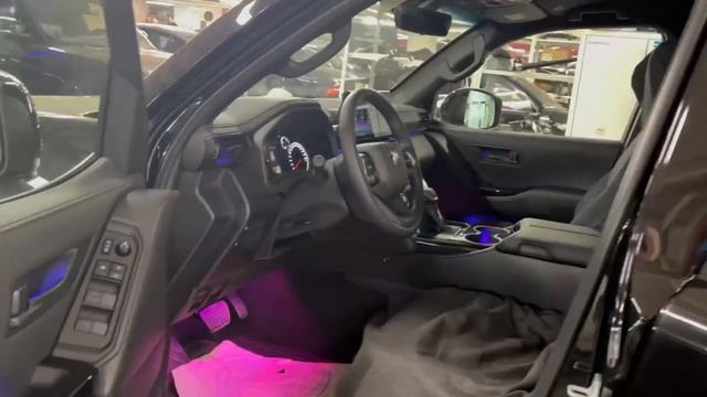 LC300 - контурная атмосферная подсветка салона в авто чёрного цвета смотреть онлайн