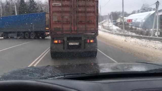 Поворотники у фуры смотреть онлайн