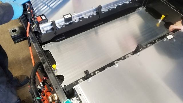 2022 Ford F150 Lightning High Voltage Battery Module replacement смотреть онлайн