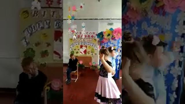 №10 Гурт «Веселий каблучок» - «А ми у двох» смотреть онлайн