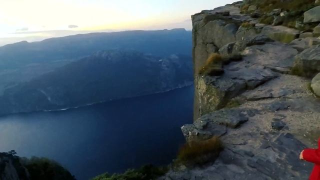 Кафедра Проповедника | Preikestolen смотреть онлайн