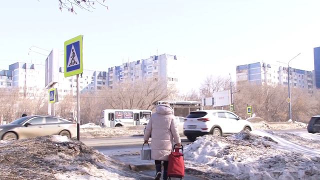 Здесь действительно решают проблемы. Приёмная "Единой России" смотреть онлайн