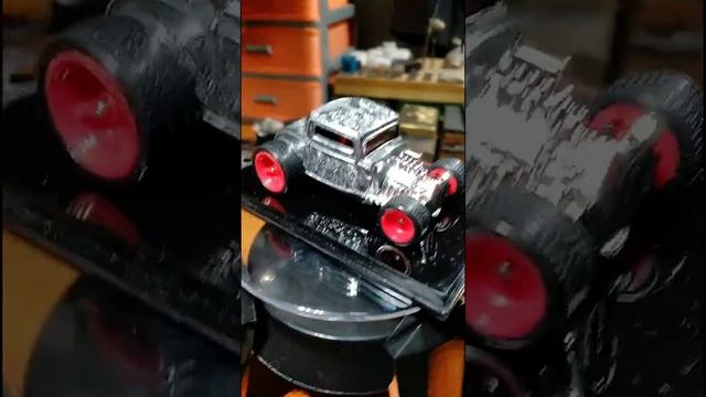 Hot Wheels Ford 32 Custom Engraving смотреть онлайн