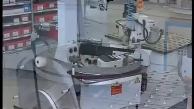 Работа станка IMA HKA/Brandt 820 смотреть онлайн