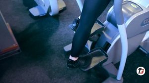 ТРЕНАЖЕР ИМИТИРУЮЩИЙ ХОДЬБУ ПО ЛЕСТНИЦЕ