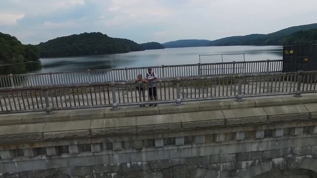 Croton Gorge Park смотреть онлайн