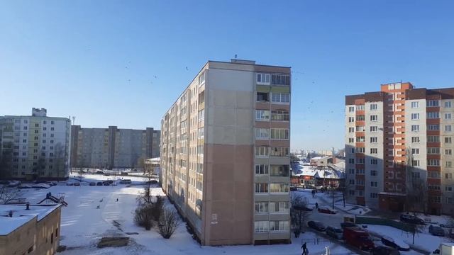 ДЛЯ НАС ГЛЯДИТ ЗЕМЛЯ В РАСПАХНУТОЕ НЕБО. Стихи Любови Семенович(Ануфрейчик) смотреть онлайн