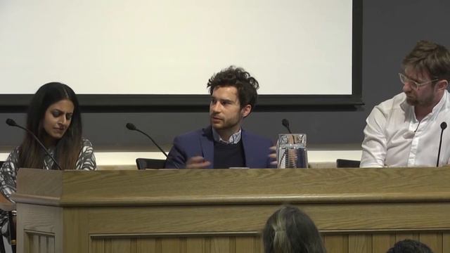 Patrick Kingsley on the Challenges of Reporting on the 2015 Migration Crisis смотреть онлайн