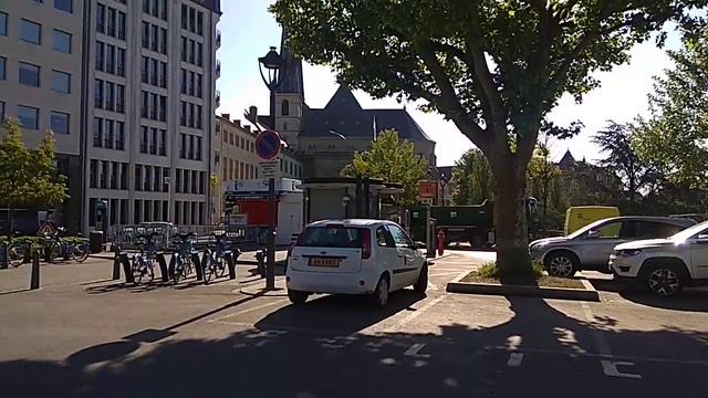 После карантина, первые дни, пока что кипиша нет. Может потому, что это раннее утро)) смотреть онлайн