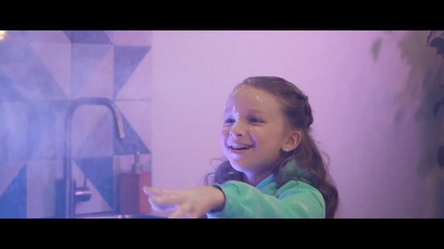 TOLANA - Мама (2021) смотреть онлайн