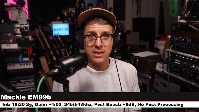 Mackie EM-99B Broadcast Mic Review / Test (vs. SM7b, Podmic, AT2040) смотреть онлайн