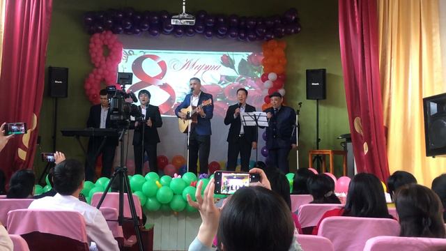 8 марта в школе смотреть онлайн