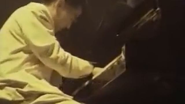 Ryuichi Sakamoto - The Sheltering Sky (Live 1992) смотреть онлайн