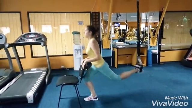Упражнения для ног, ягодиц и пресса с петлями ТРХ фц ,, Шмель,, смотреть онлайн