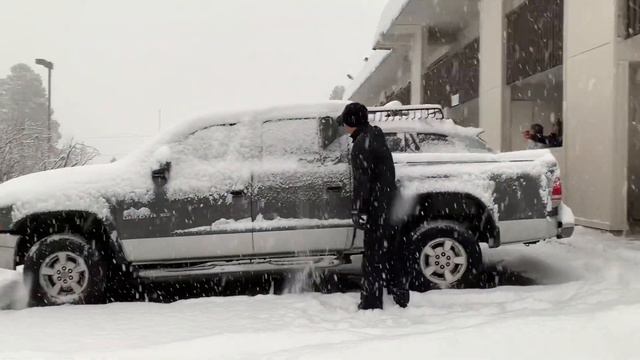 Winter Wonderland Travel Vlog 2024 | MeetChy Vlogs смотреть онлайн