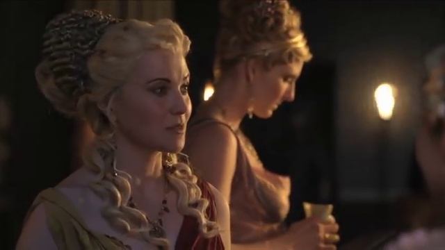 Spartacus Ep8 #5 - Le Donne Patrizie Ammirano Spartacus