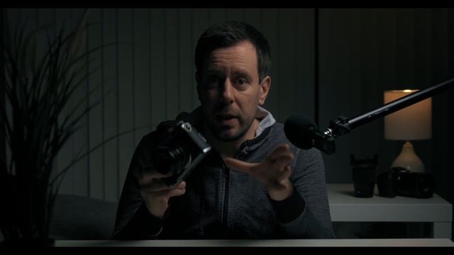 Should you buy Fujifilm XT3 in 2023? (With Flog example and grade) смотреть онлайн