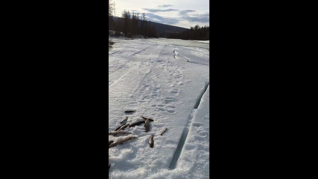 Весенняя Рыбалка в Якутии 2016 смотреть онлайн