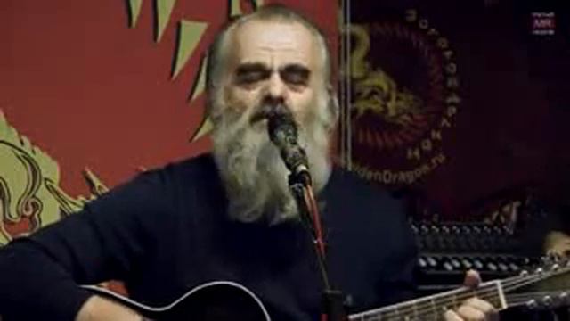 Не бойся выглядеть смешно, не бойся радоваться жизни.... смотреть онлайн