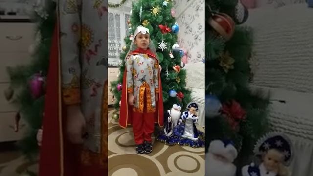 Новый год у ворот! смотреть онлайн