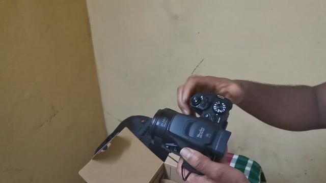 Unboxing Canon Camera  Powershot Sx70