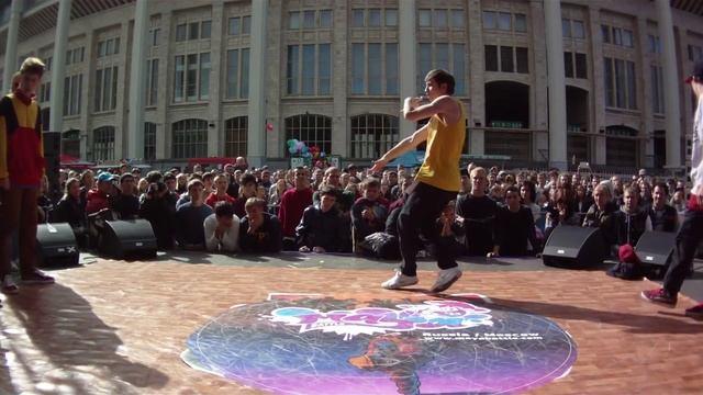 Maya 2012 finals 22 X vs Alcolil & Molochnik смотреть онлайн