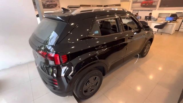 Hyundai Venue S ₹ 8.94 Lakh 2023 ❤️ || Venue का ये मॉडल है Value For Money ? || Detailed Review смотреть онлайн