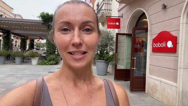 VLOG шопинг в аутлет Барселоны La Roca Village Gucci YSL Trussardi смотреть онлайн