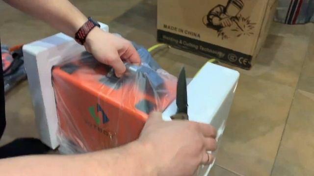 Сварочный аппарат HITBOX MIG200