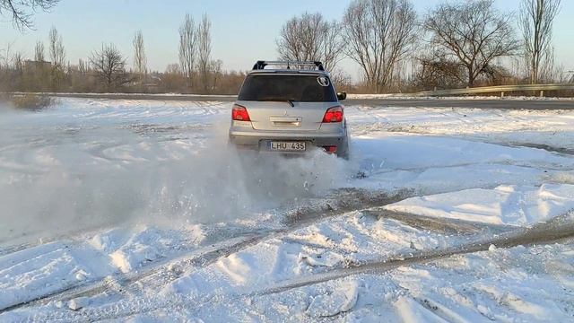 #MitsubishiOutlander/Мицубиси Аутлендер Winter Drive/зимние покатушки.Что может 4х4