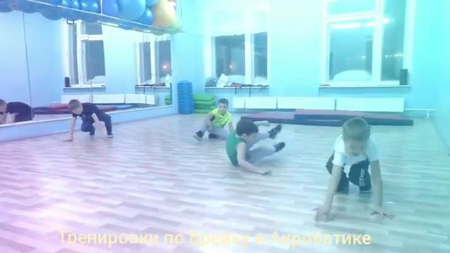 Юные Брейкеры Нижневартовска\\Young Breakers Nizhnevartovsk смотреть онлайн