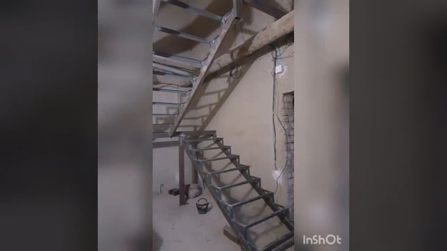Лестница на частный дом. тел:0500197333 смотреть онлайн