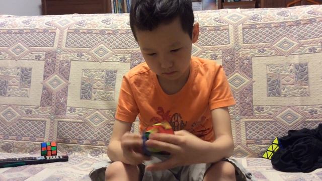 Кубик Skewb смотреть онлайн