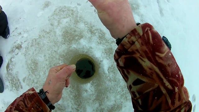 Снимаем жерлицы. смотреть онлайн