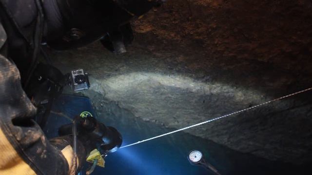 Погружение в пещеру Скельская (рекорд Украины)/Cavediving In The Skelskaya Cave (Ukraine Record)