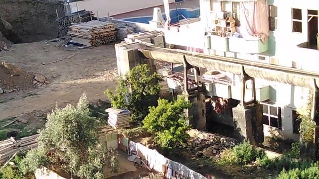 Старые системы воды в Турции, затопило дом из за проблем со строительством смотреть онлайн