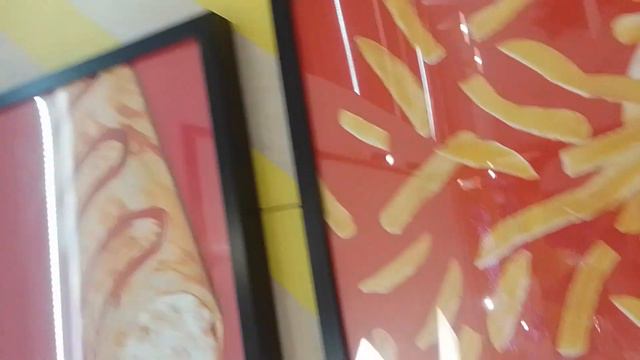 Мы пришли в кафе, которая называется сковородовна!!! смотреть онлайн