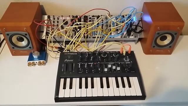 Pseudo-random Blues scale played on MicroBrute and Eurorack synth смотреть онлайн