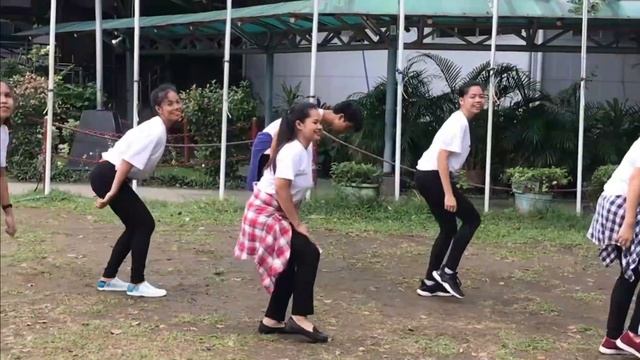 Clap Snap Dance Cover (TUP MNL) смотреть онлайн