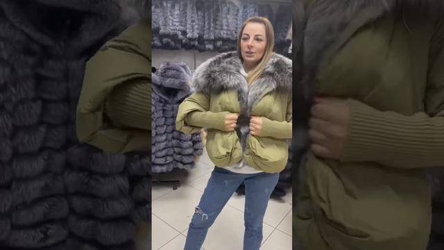 Пуховик с Натуральным Мехом Чернобуркиутеплитель - натуральный пух размеры смотреть онлайн