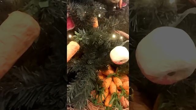 Традиционные Новогодние Елки в ГУМе - №1 смотреть онлайн